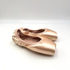 4.5 WIDE WIDTH Capezio Donatella 1139W #3 Petal Pink Ballet Pointe Dance‎ Shoes